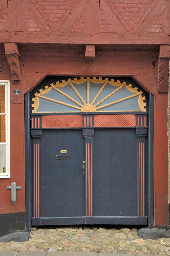 Ribe Doors