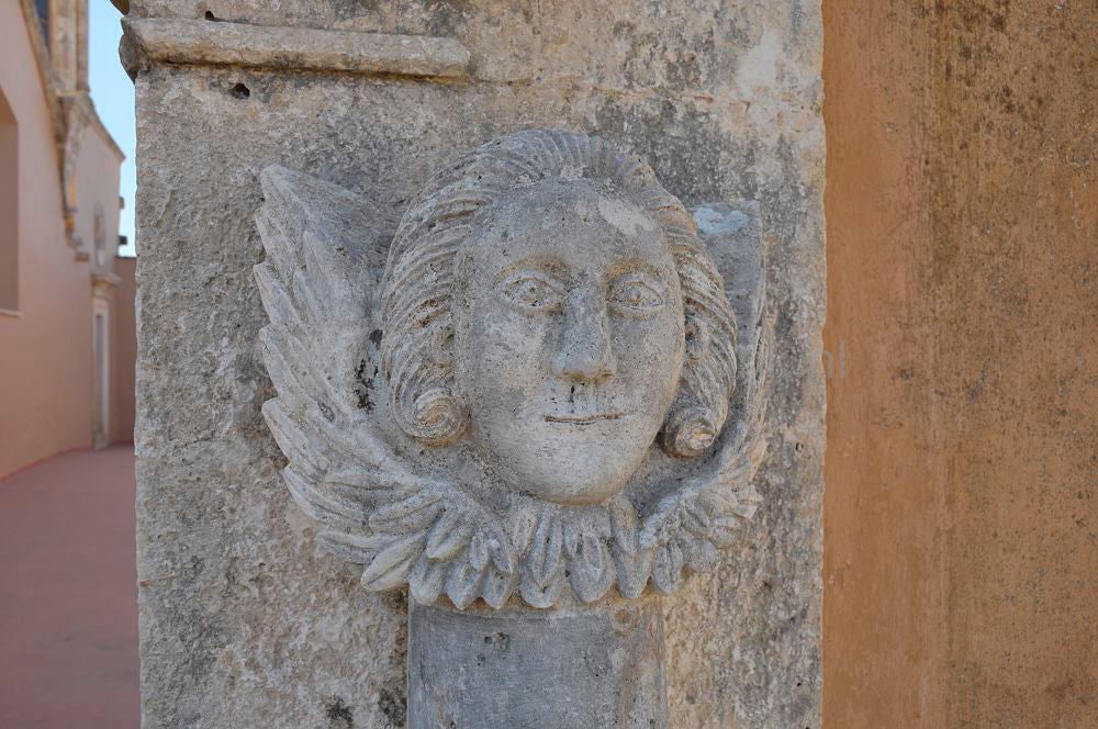 Agia_Triada_Monastrery_018.jpg