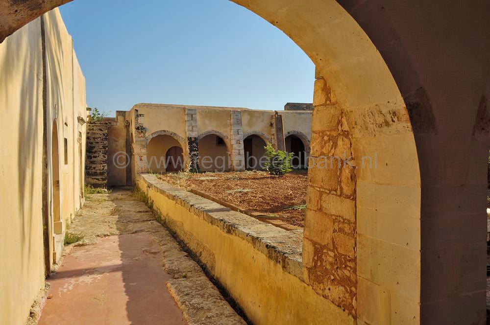 Agios_Ioannis_Eleimon_Monastery_011.jpg