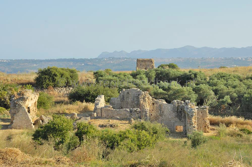 Aptera_006.jpg