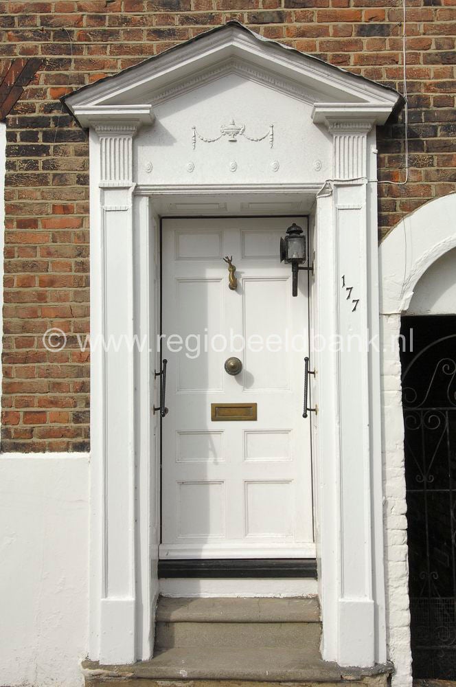 Deal_doors_059.jpg