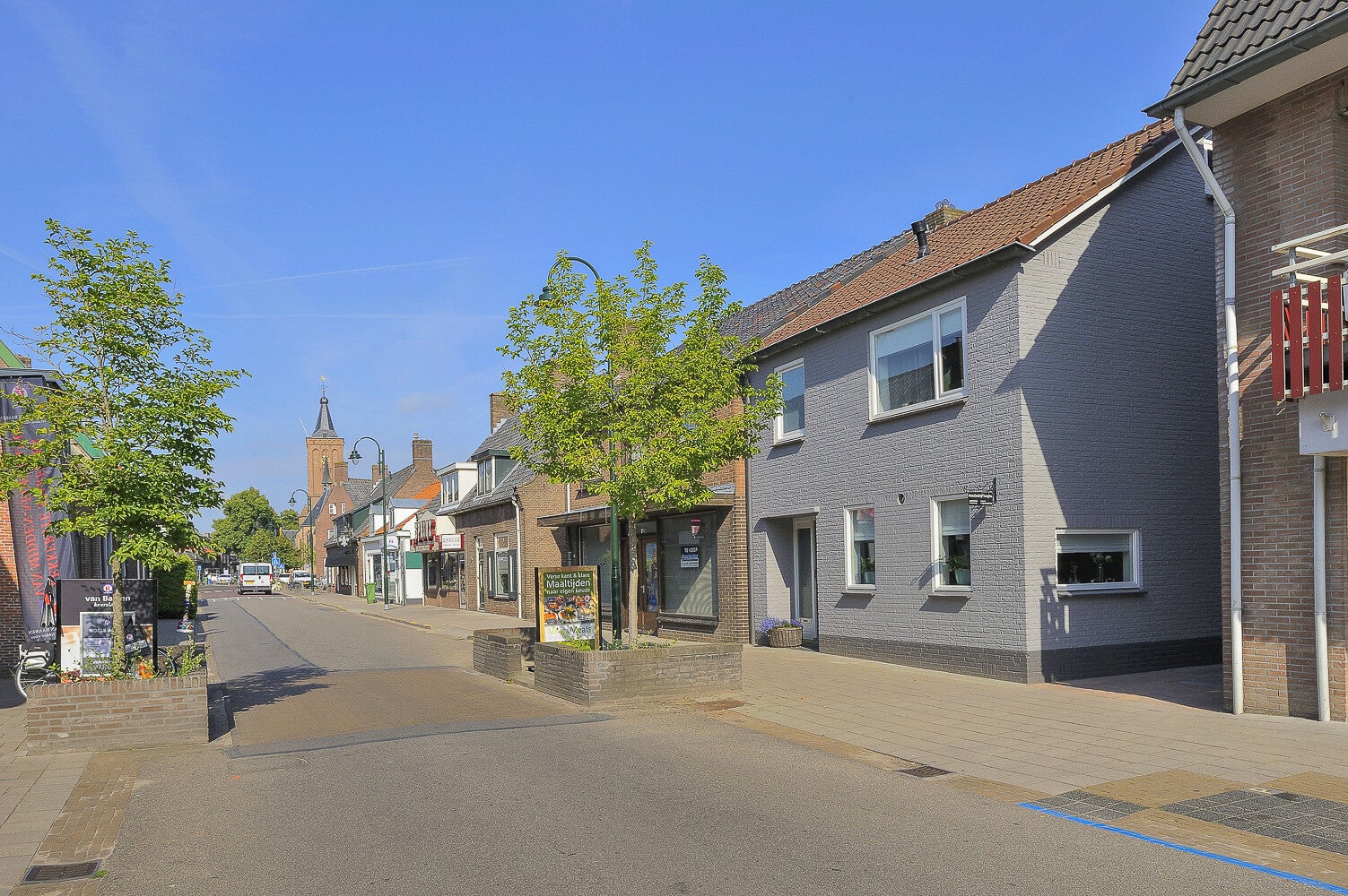 Dorpsstraat_oost_0604.jpg