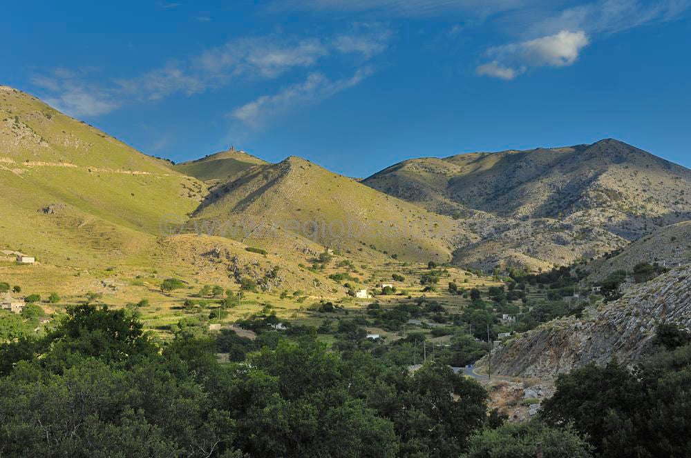 Lapa_District_Crete_004.jpg