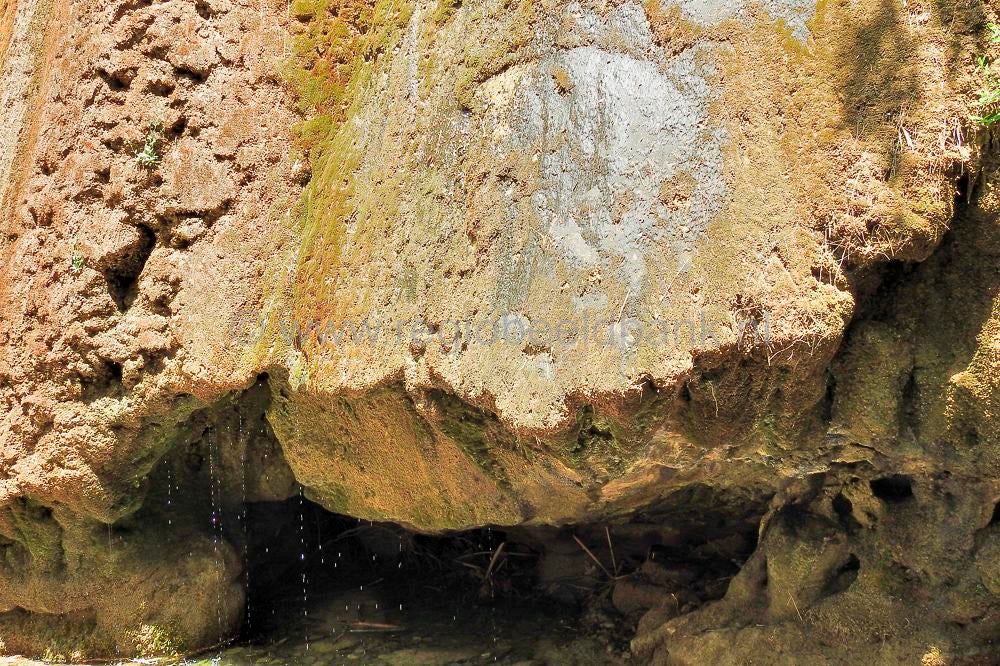 Milonas_Watterfall_013.jpg
