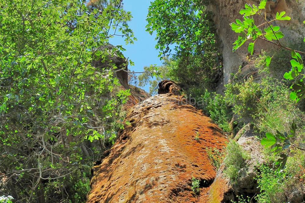 Milonas_Watterfall_019.jpg