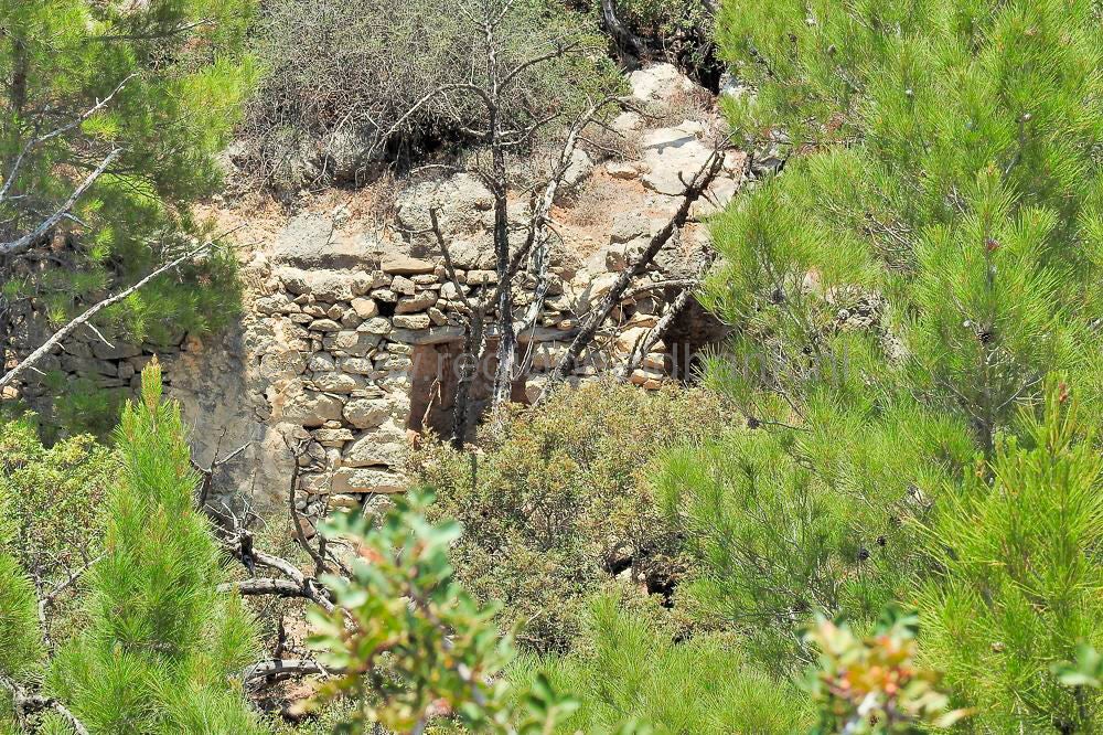 Milonas_Watterfall_030.jpg