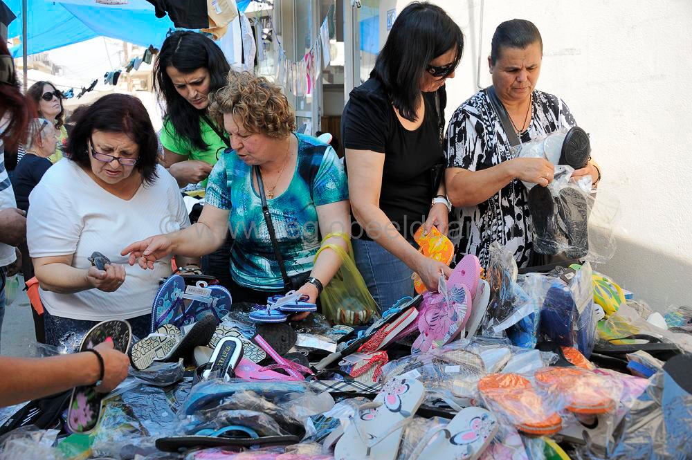 Mires_market_007.jpg