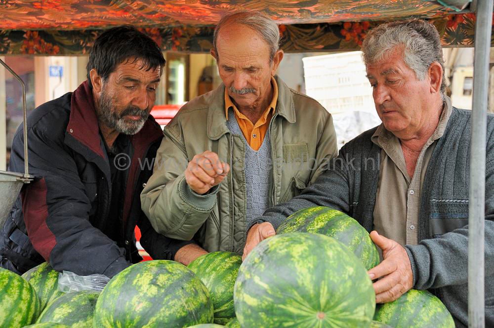 Mires_market_2011022.jpg