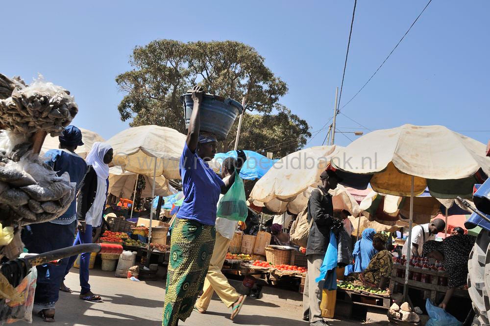 Serrakunda_markt_718.jpg