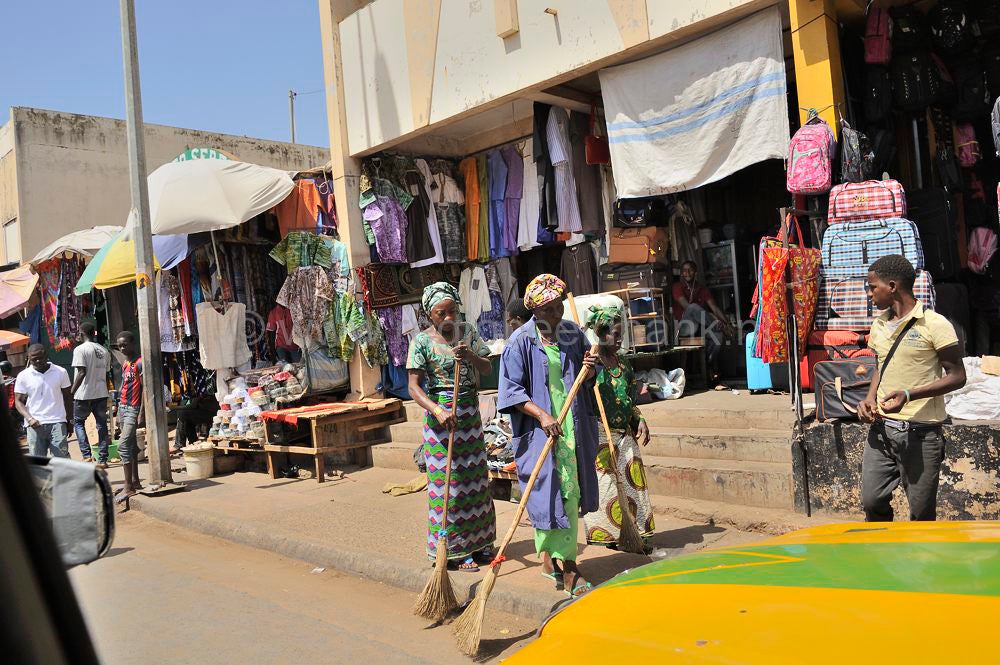 Serrakunda_markt_740.jpg