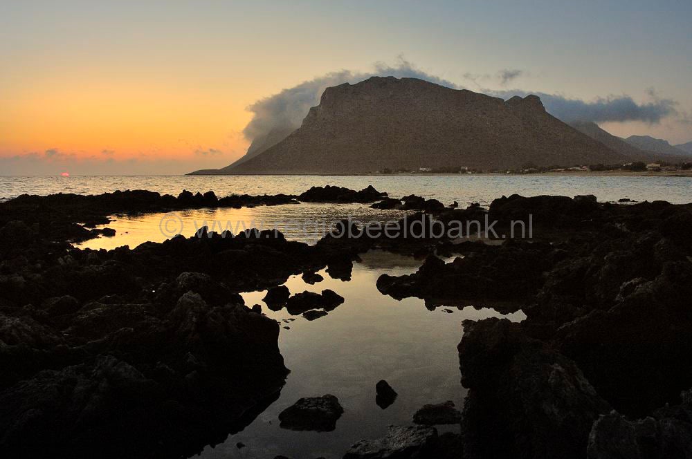Stavros_sunset_001.jpg