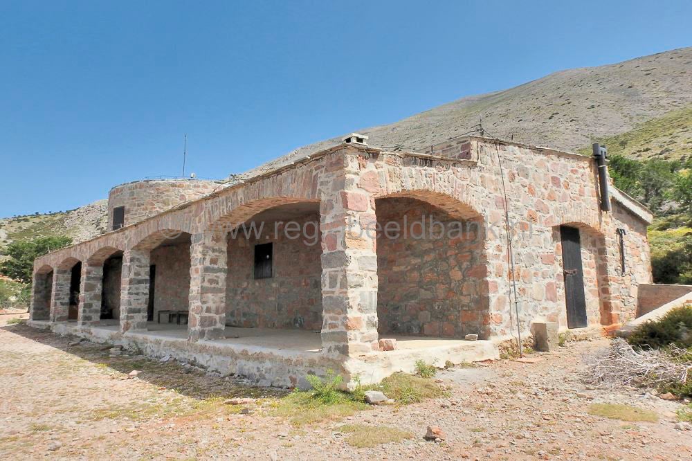 Toumpotos_Prinos_Refuge_16029.jpg