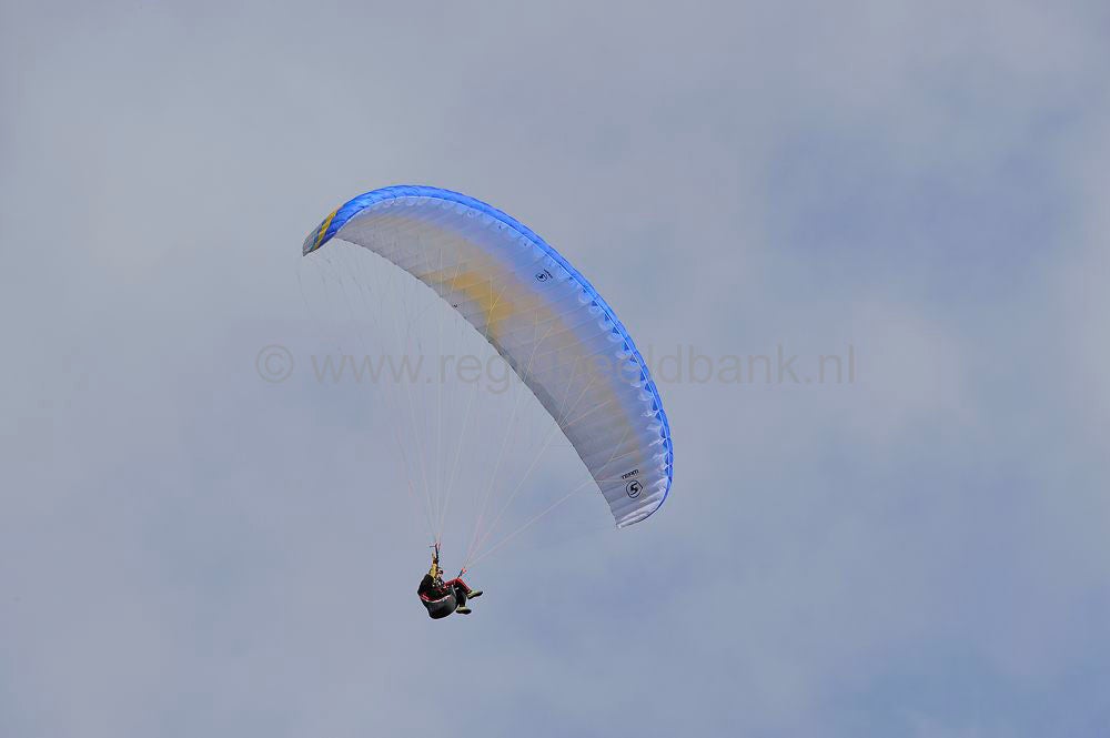 Paragliding