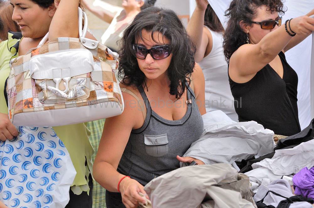 mires_market_500.jpg