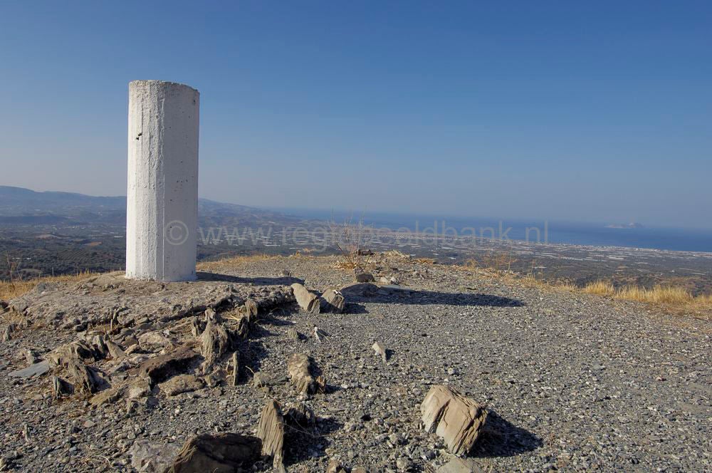oroskedros_kreta_0824.jpg