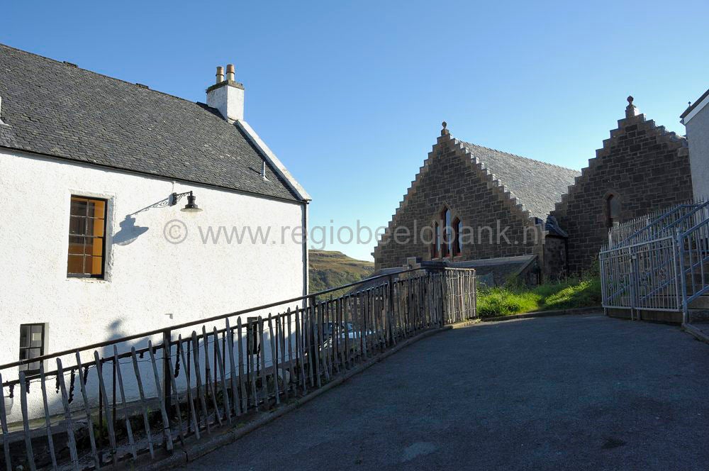 skye_portree_725.jpg